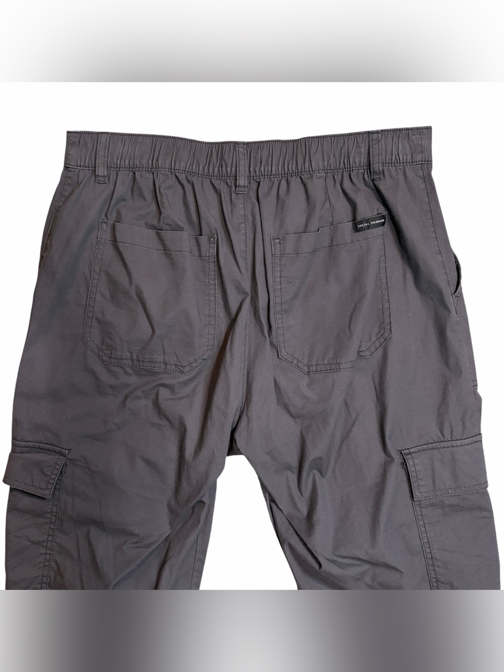 SANCTUARY Social Standard Women’s Portside Cargo Cropped Pant in Gray, XL - Picture 6 of 10